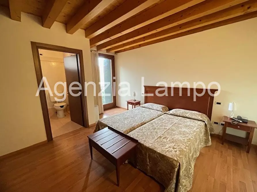 Immagine 10 di Hotel in vendita  in Via Roma a Concordia Sagittaria