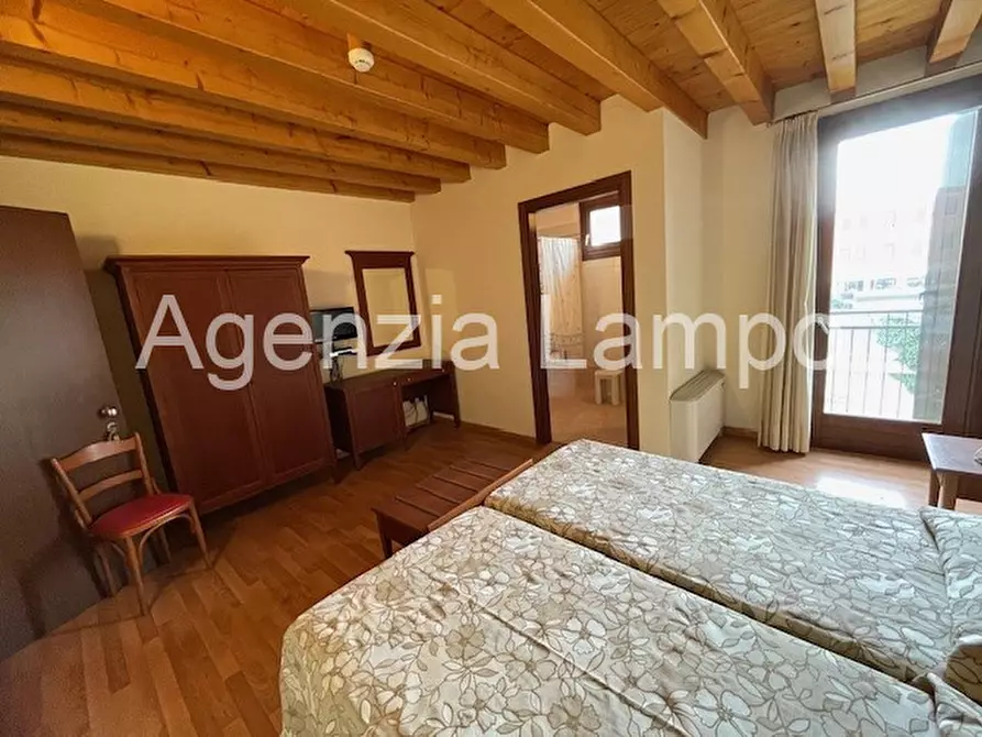 Immagine 11 di Hotel in vendita  in Via Roma a Concordia Sagittaria