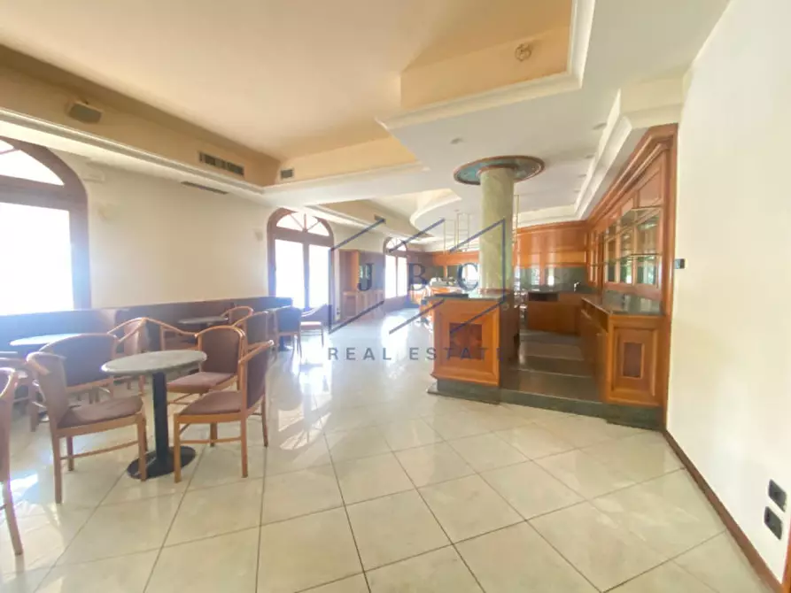 Immagine 5 di Attività commerciale in vendita  in Via Roma a Cessalto