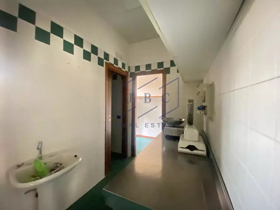 Immagine 7 di Attività commerciale in vendita  in Via Roma a Cessalto