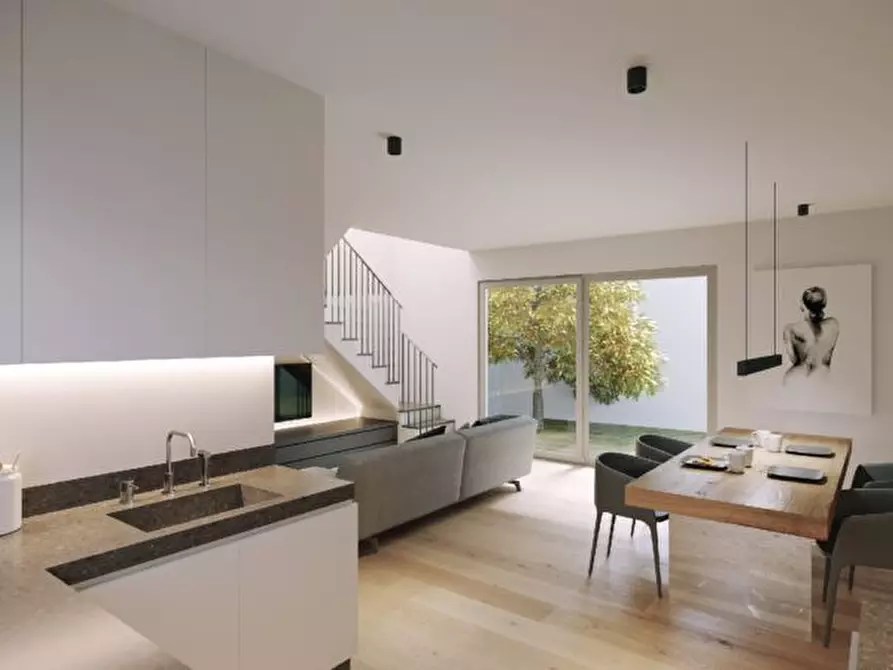 Immagine 4 di Villetta a schiera in vendita  in VIA ANDREA DEL SARTO a Firenze