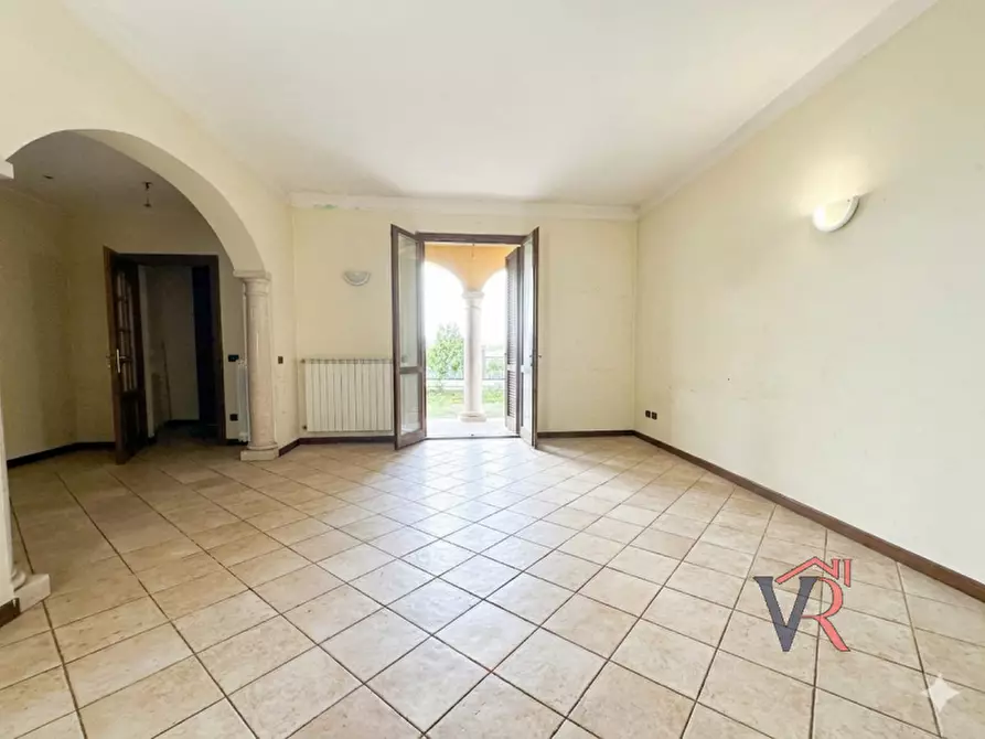 Immagine 3 di Appartamento in vendita  in Via IV Novembre a Lograto