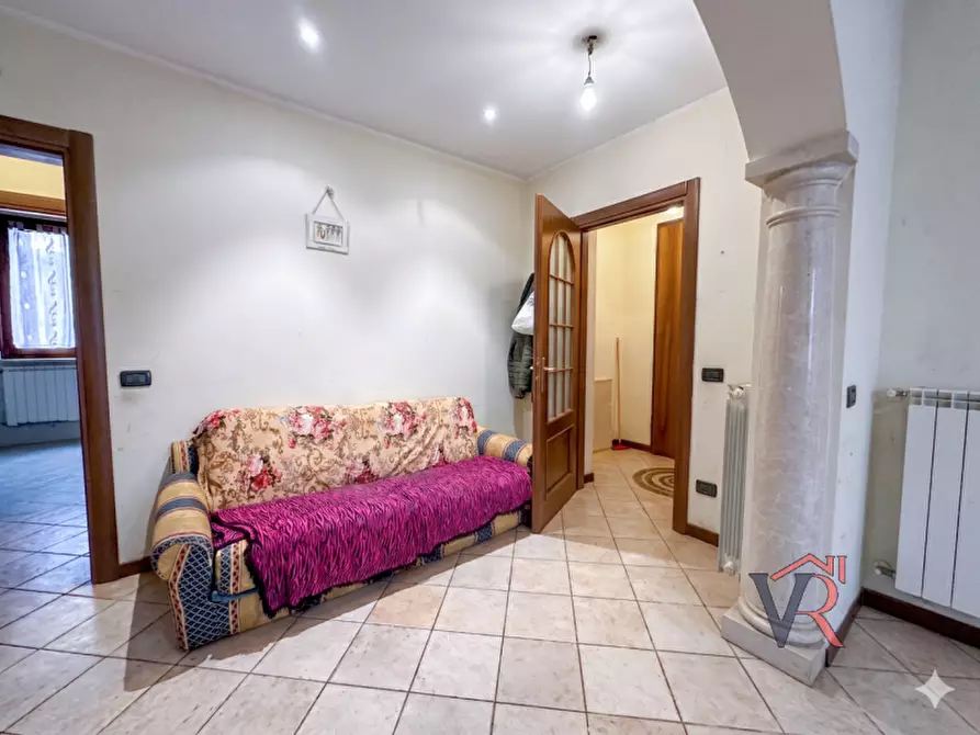 Immagine 5 di Appartamento in vendita  in Via IV Novembre a Lograto