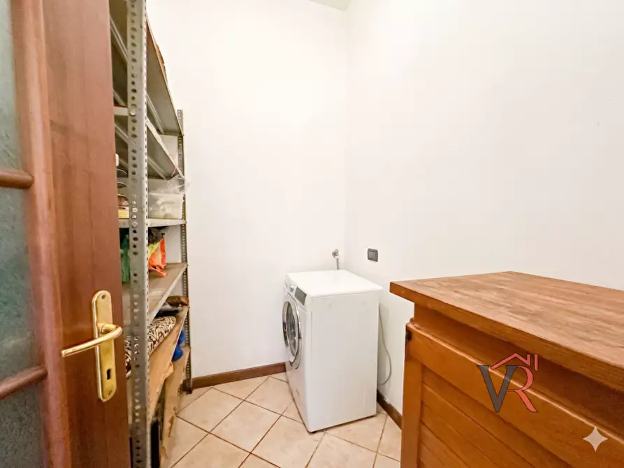 Immagine 10 di Appartamento in vendita  in Via IV Novembre a Lograto