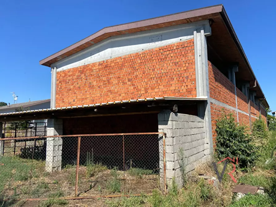 Immagine 3 di Rustico / casale in vendita  in Via della Vittoria a Dello