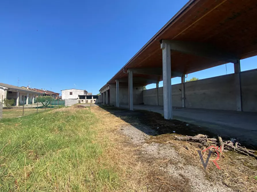Immagine 10 di Rustico / casale in vendita  in Via della Vittoria a Dello