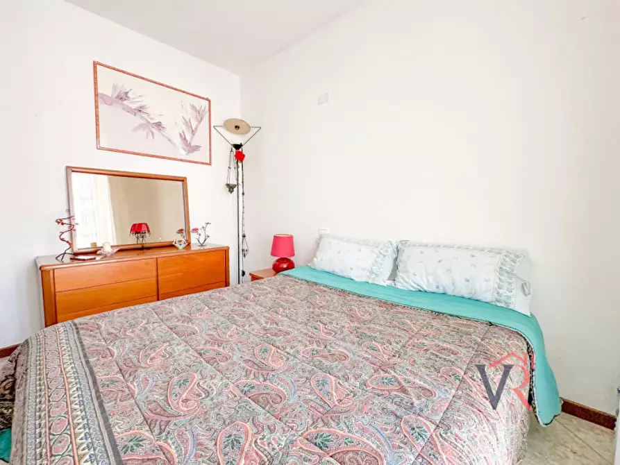 Immagine 19 di Appartamento in vendita  in Via Vittorio Veneto a Dello