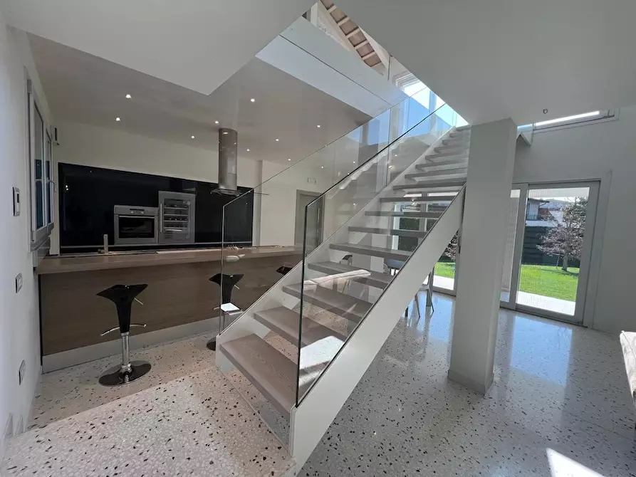 Immagine 23 di Casa indipendente in vendita  a Campolongo Maggiore