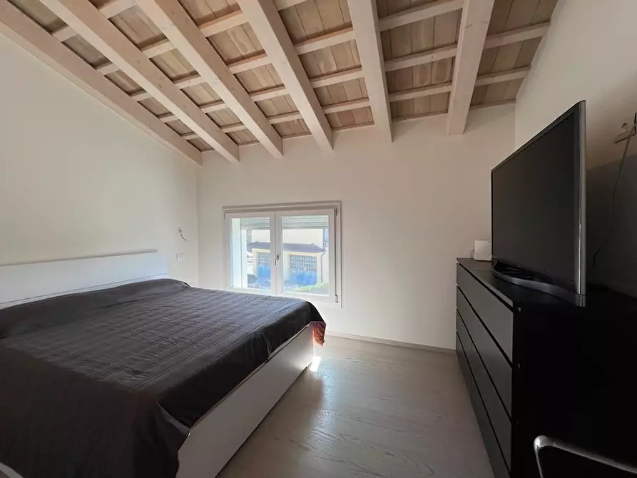 Immagine 35 di Casa indipendente in vendita  a Campolongo Maggiore