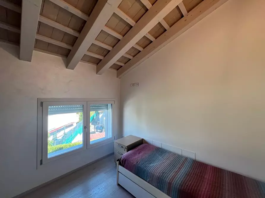 Immagine 43 di Casa indipendente in vendita  a Campolongo Maggiore