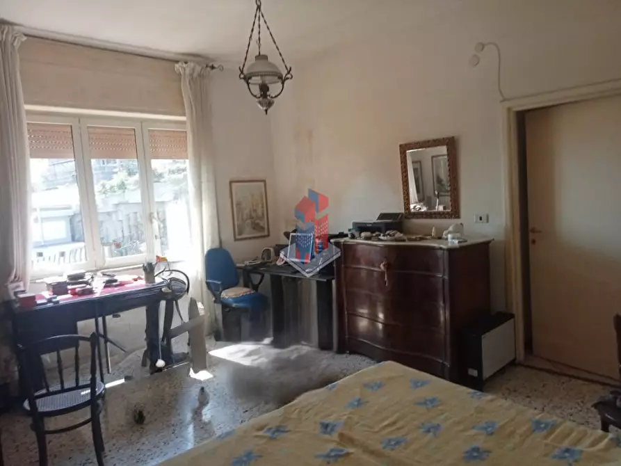 Immagine 12 di Appartamento in vendita  in VIA B.CAVALLINO adiacenze Villa Partenope a Napoli