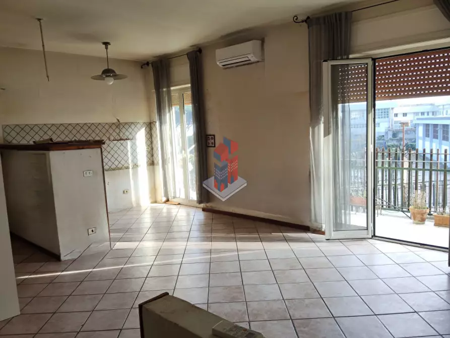Immagine 17 di Appartamento in vendita  in VIA B.CAVALLINO adiacenze Villa Partenope a Napoli