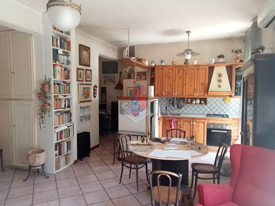 Immagine 17 di Appartamento in vendita  in VIA B.CAVALLINO adiacenze Villa Partenope a Napoli