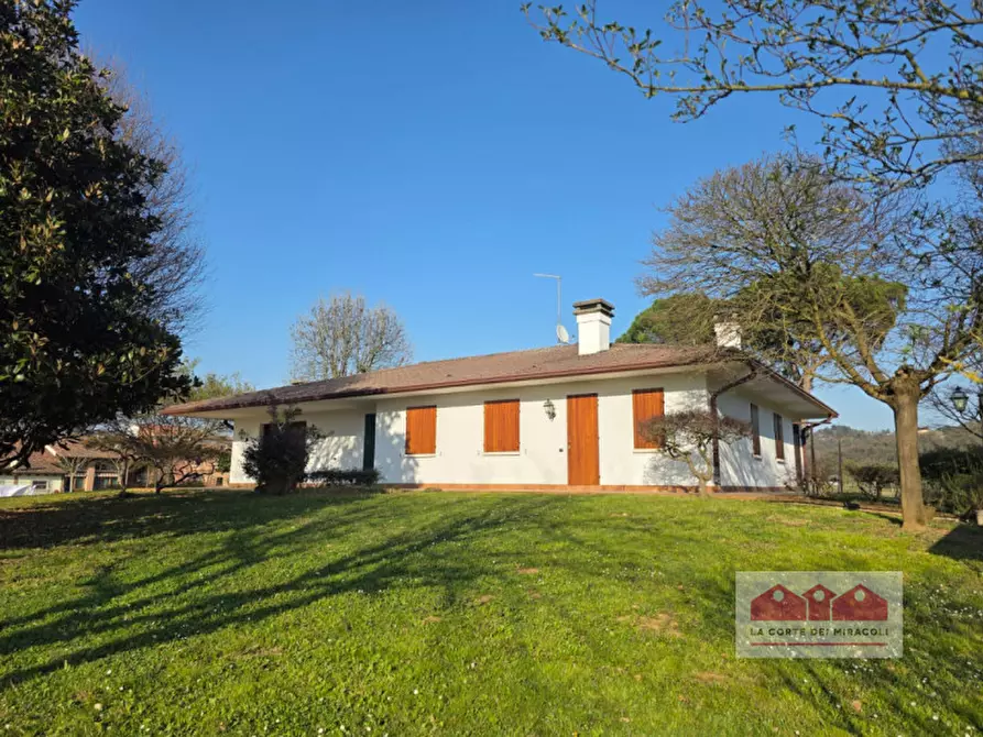 Immagine 3 di Casa indipendente in vendita  in Viale Sant'Agostino 489 a Vicenza