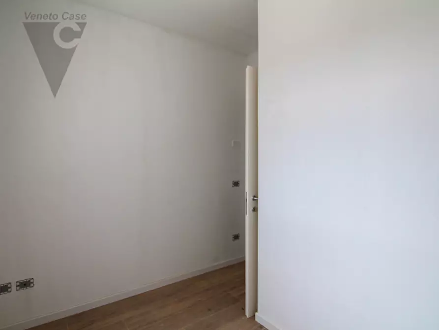 Immagine 19 di Appartamento in vendita  in via c d'avila a Piove Di Sacco