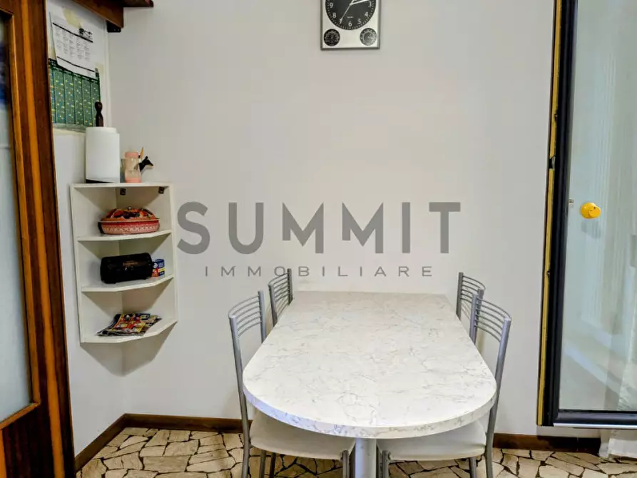 Immagine 8 di Appartamento in vendita  in Via degli Orti a Schio