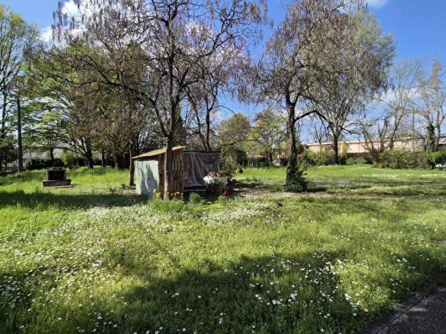 Immagine 24 di Casa bifamiliare in vendita  a Novi Di Modena