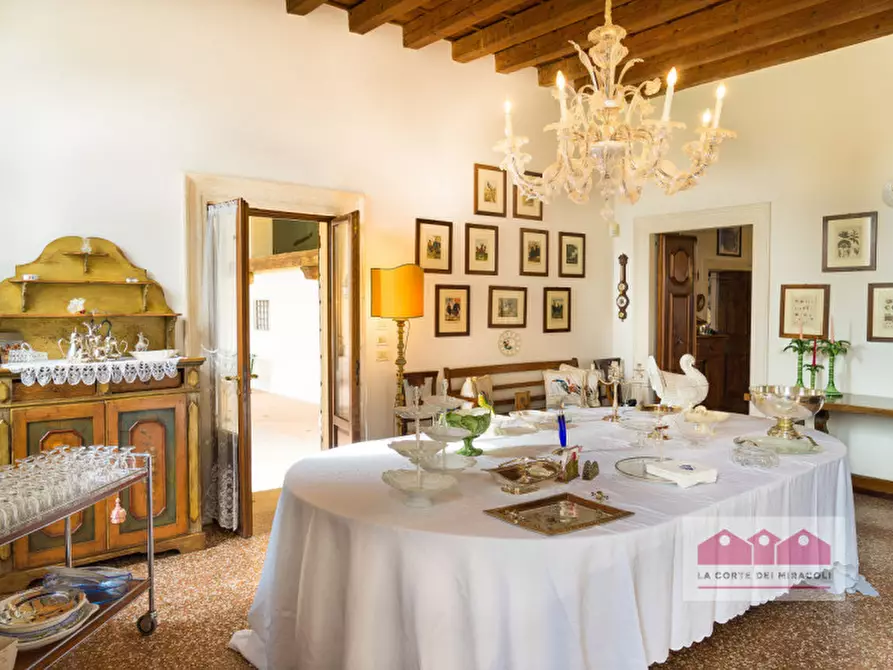 Immagine 9 di Villa in vendita  in Via Settimo a Montegalda