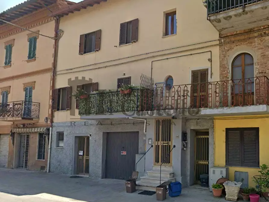 Immagine 2 di Appartamento in vendita  in Via S.Maria a Castiglione Del Lago