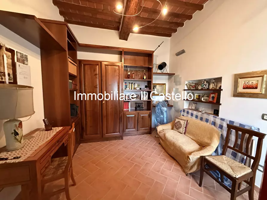 Immagine 3 di Appartamento in vendita  in Via S.Maria a Castiglione Del Lago