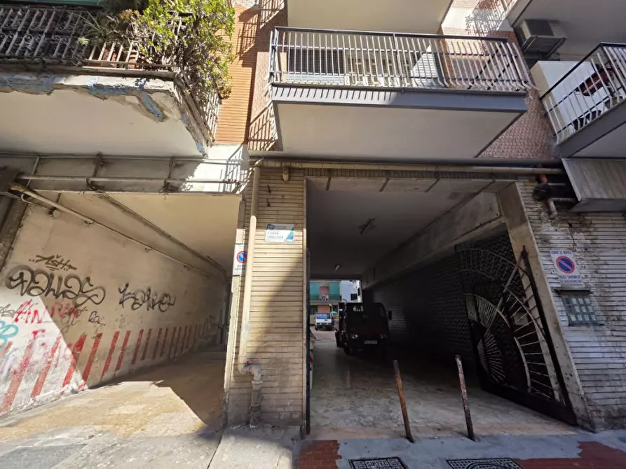 Immagine 5 di Appartamento in vendita  in Via Diocleziano a Napoli