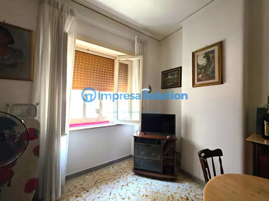 Immagine 26 di Appartamento in vendita  in Via Diocleziano a Napoli