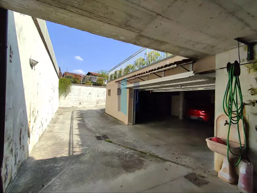 Immagine 30 di Appartamento in vendita  in Sant’Orsola 217 a Brescia