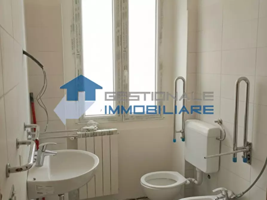 Immagine 53 di Ufficio in vendita  in VIA FLAIANO a Pescara