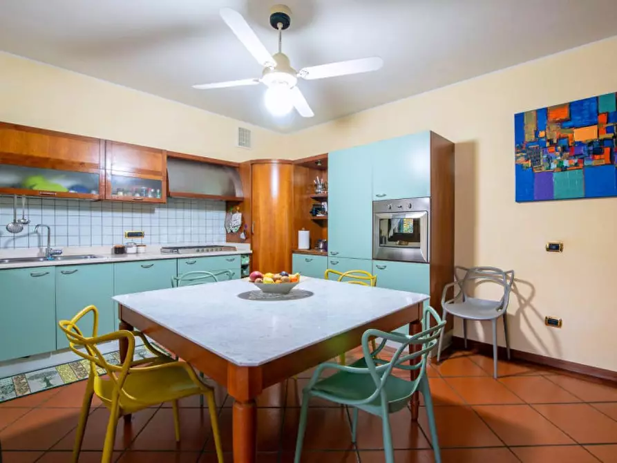 Immagine 7 di Villa in vendita  a Selvazzano Dentro