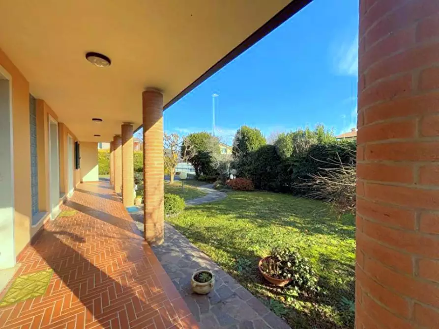 Immagine 24 di Villa in vendita  a Selvazzano Dentro