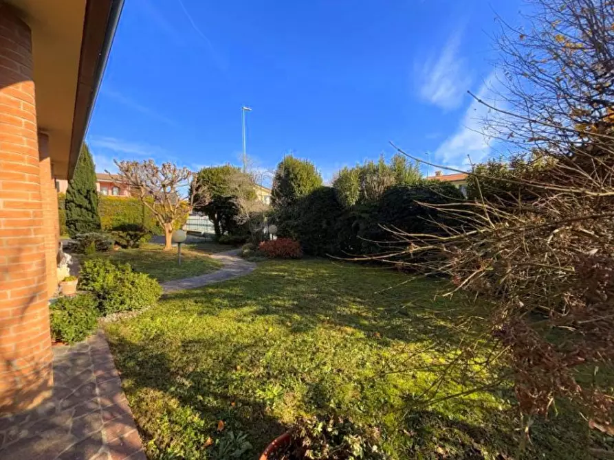 Immagine 27 di Villa in vendita  a Selvazzano Dentro