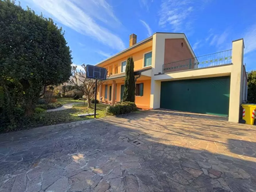 Immagine 29 di Villa in vendita  a Selvazzano Dentro
