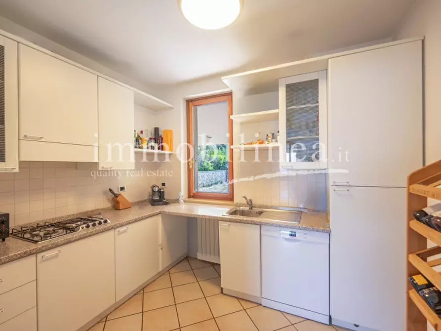 Immagine 18 di Villa in vendita  in VIA PER LE PRANDINE Piano T-S1 a Torri Del Benaco