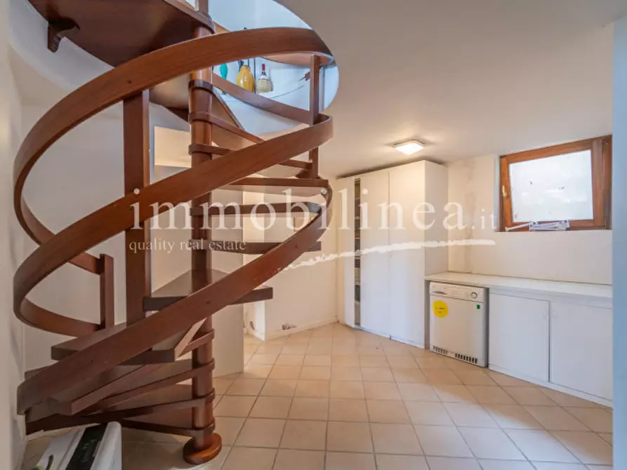 Immagine 24 di Villa in vendita  in VIA PER LE PRANDINE Piano T-S1 a Torri Del Benaco