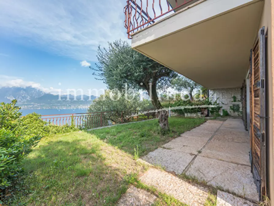 Immagine 32 di Villa in vendita  in VIA PER LE PRANDINE Piano T-S1 a Torri Del Benaco