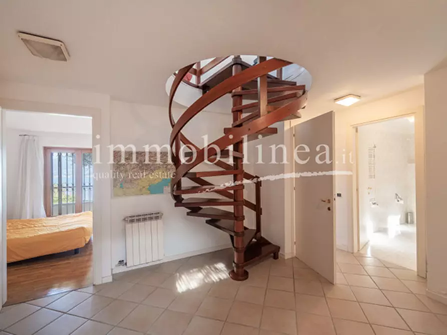 Immagine 54 di Villa in vendita  in VIA PER LE PRANDINE Piano T-S1 a Torri Del Benaco