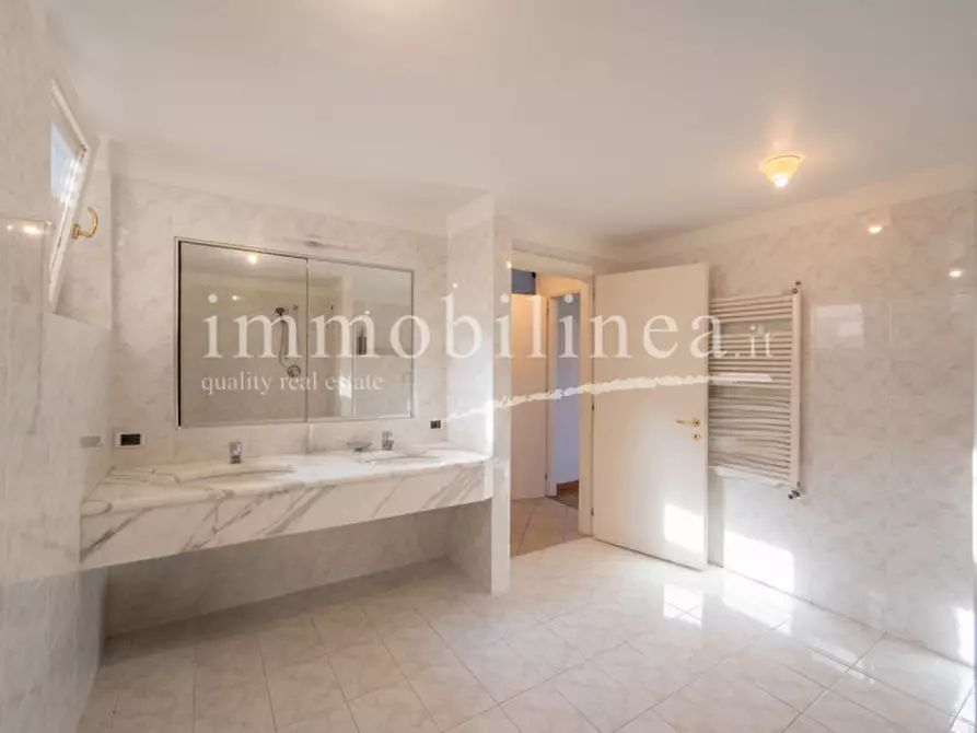 Immagine 61 di Villa in vendita  in VIA PER LE PRANDINE Piano T-S1 a Torri Del Benaco