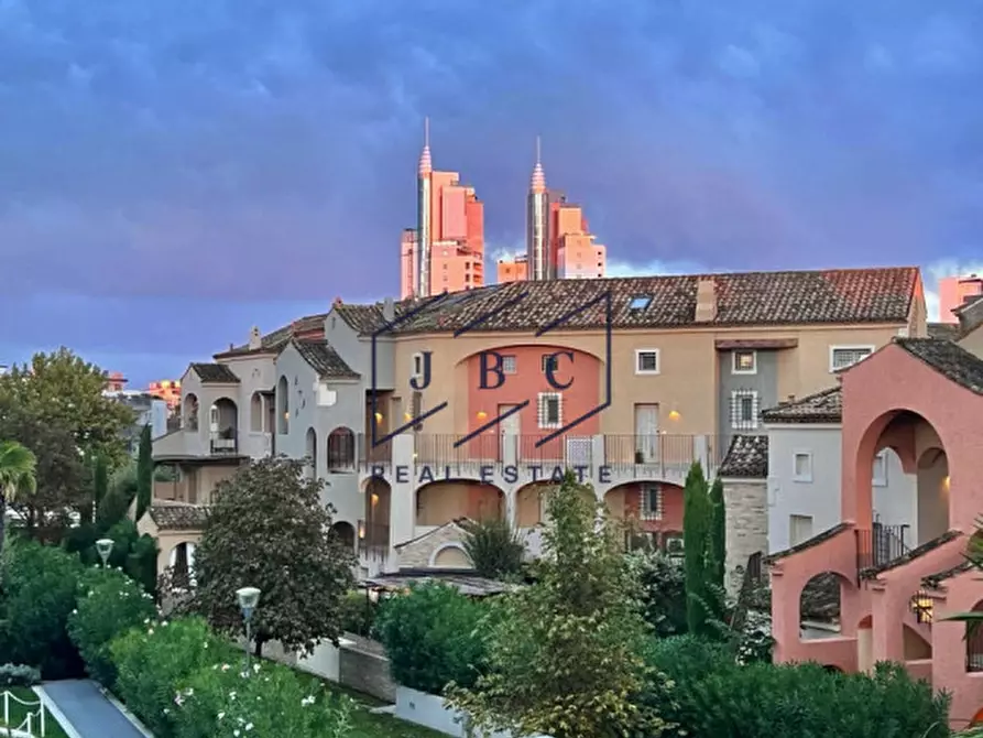 Immagine 12 di Appartamento in vendita  in Via Don Guerrino Bertolin 19 a Jesolo