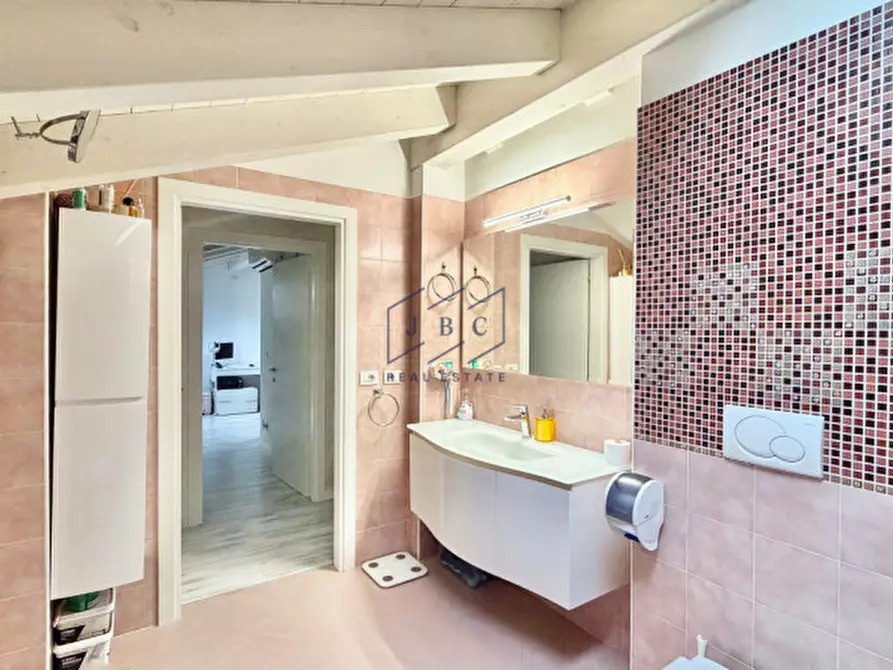 Immagine 26 di Appartamento in vendita  in Via Don Guerrino Bertolin 19 a Jesolo