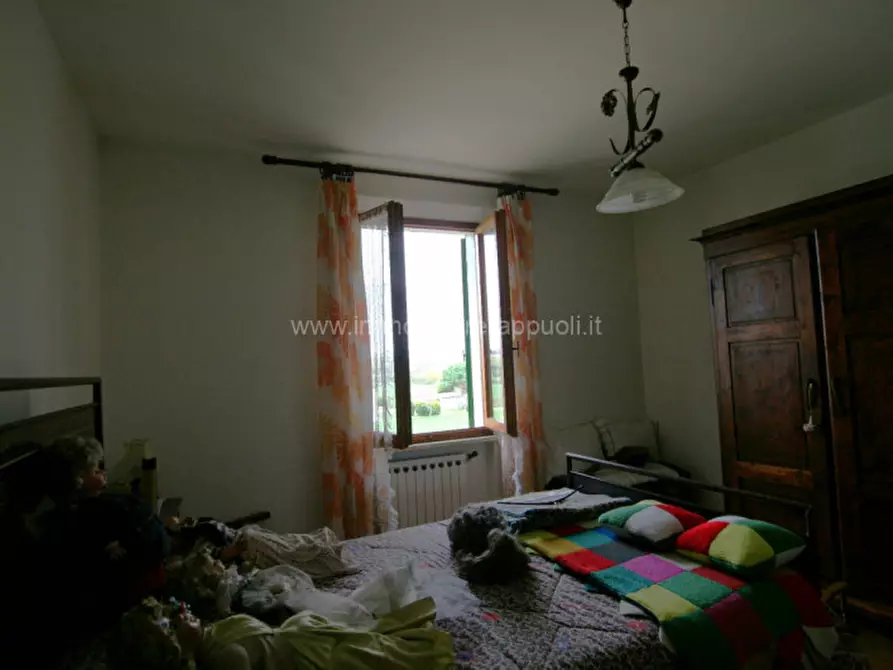 Immagine 16 di Casa indipendente in vendita  a Sinalunga