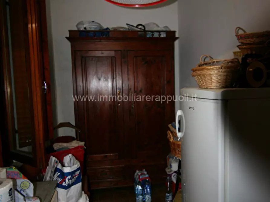 Immagine 21 di Casa indipendente in vendita  a Sinalunga