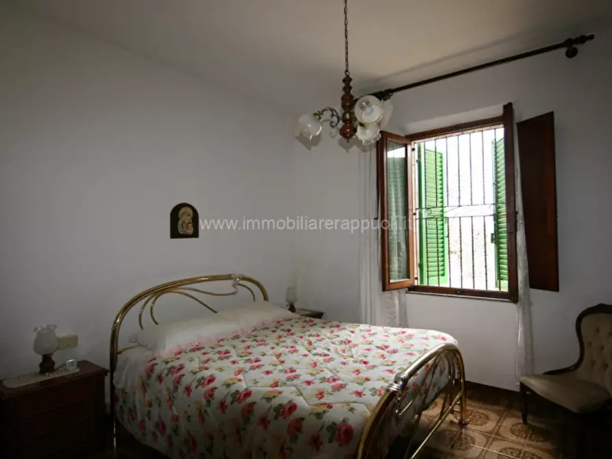 Immagine 23 di Casa indipendente in vendita  a Sinalunga