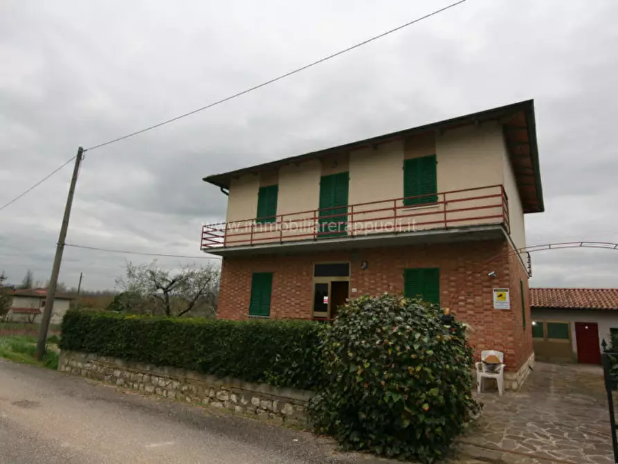 Immagine 36 di Casa indipendente in vendita  a Sinalunga