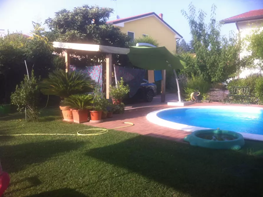 Immagine 6 di Casa bifamiliare in vendita  in Via Roma a Sant'elena