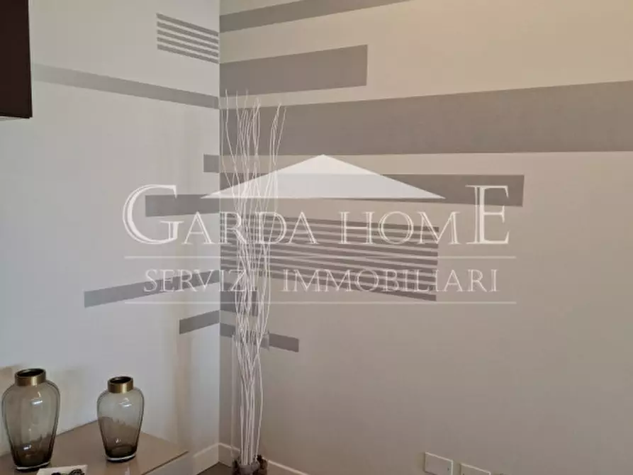 Immagine 10 di Appartamento in vendita  in Viale Guglielmo Marconi 120 a Desenzano Del Garda