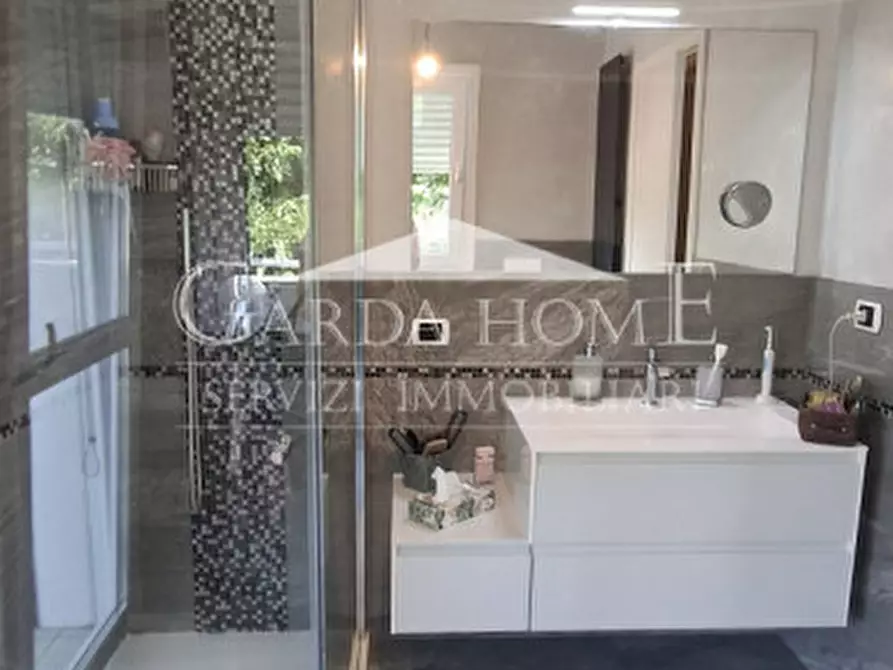 Immagine 19 di Appartamento in vendita  in Viale Guglielmo Marconi 120 a Desenzano Del Garda