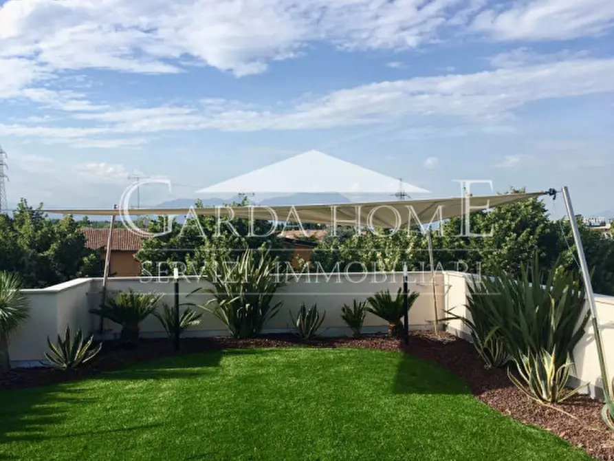 Immagine 31 di Appartamento in vendita  in Viale Guglielmo Marconi 120 a Desenzano Del Garda