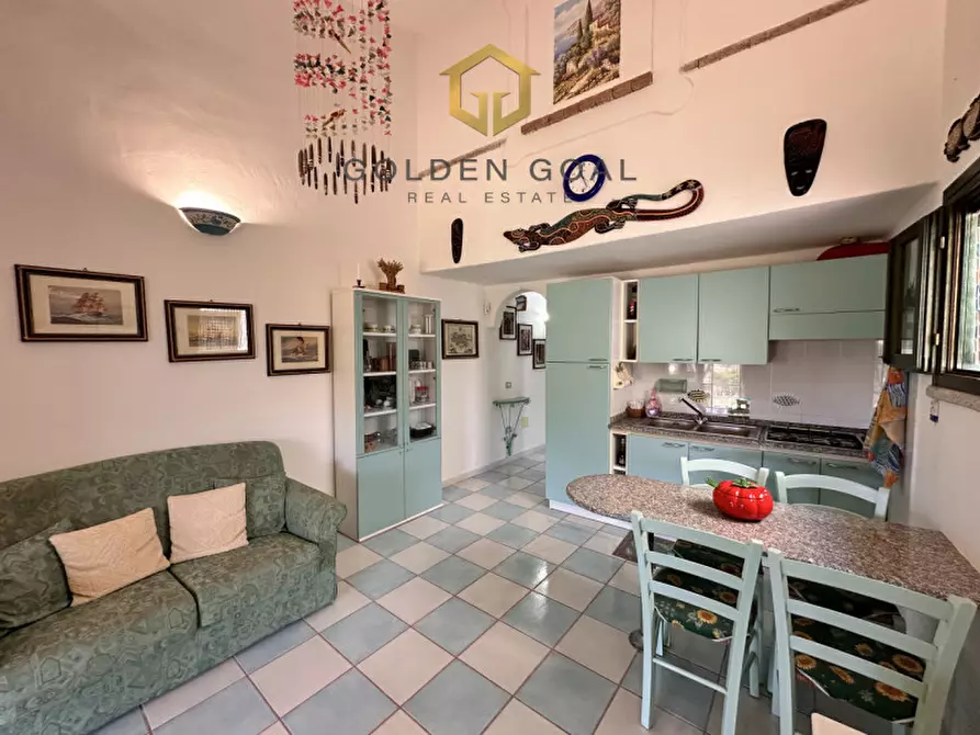 Immagine 11 di Villetta a schiera in vendita  in Via berchidda a Budoni