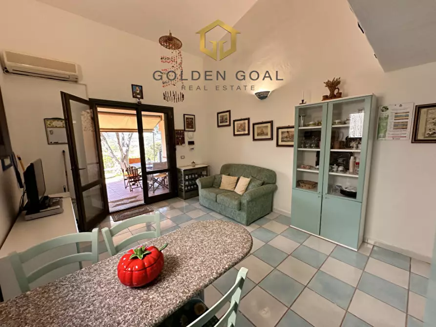 Immagine 13 di Villetta a schiera in vendita  in Via berchidda a Budoni