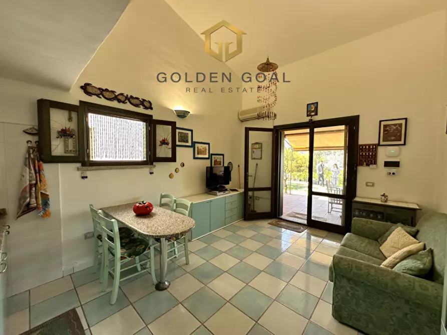 Immagine 14 di Villetta a schiera in vendita  in Via berchidda a Budoni